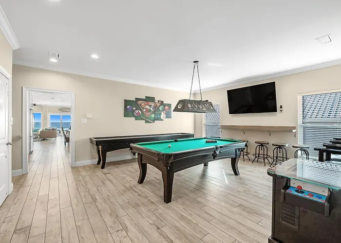 Resting Place By Gsvr - Beachfront With Pool, Game Room, And Theater - Free Activities And Golf Holiday home Gulf Shores