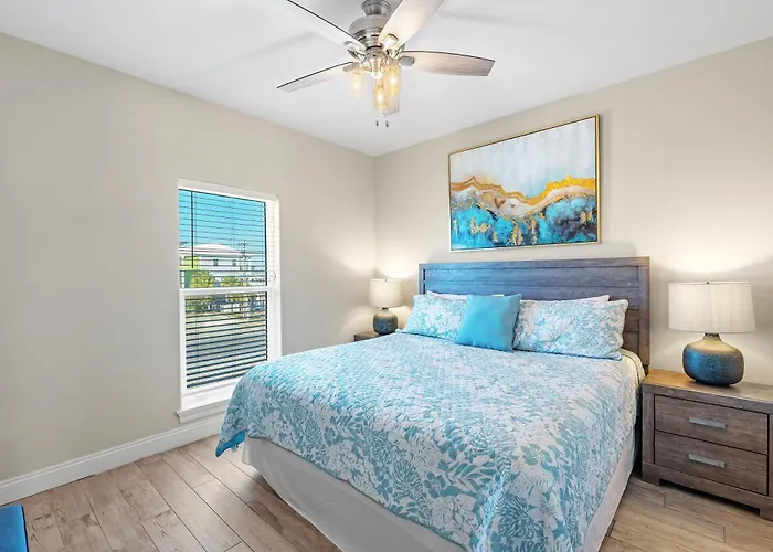 Resting Place By Gsvr - Beachfront With Pool, Game Room, And Theater - Free Activities And Golf Holiday home